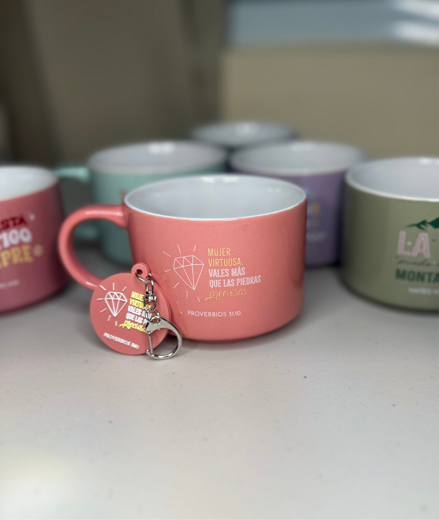 Tazas Colección Primor 12onz con llavero