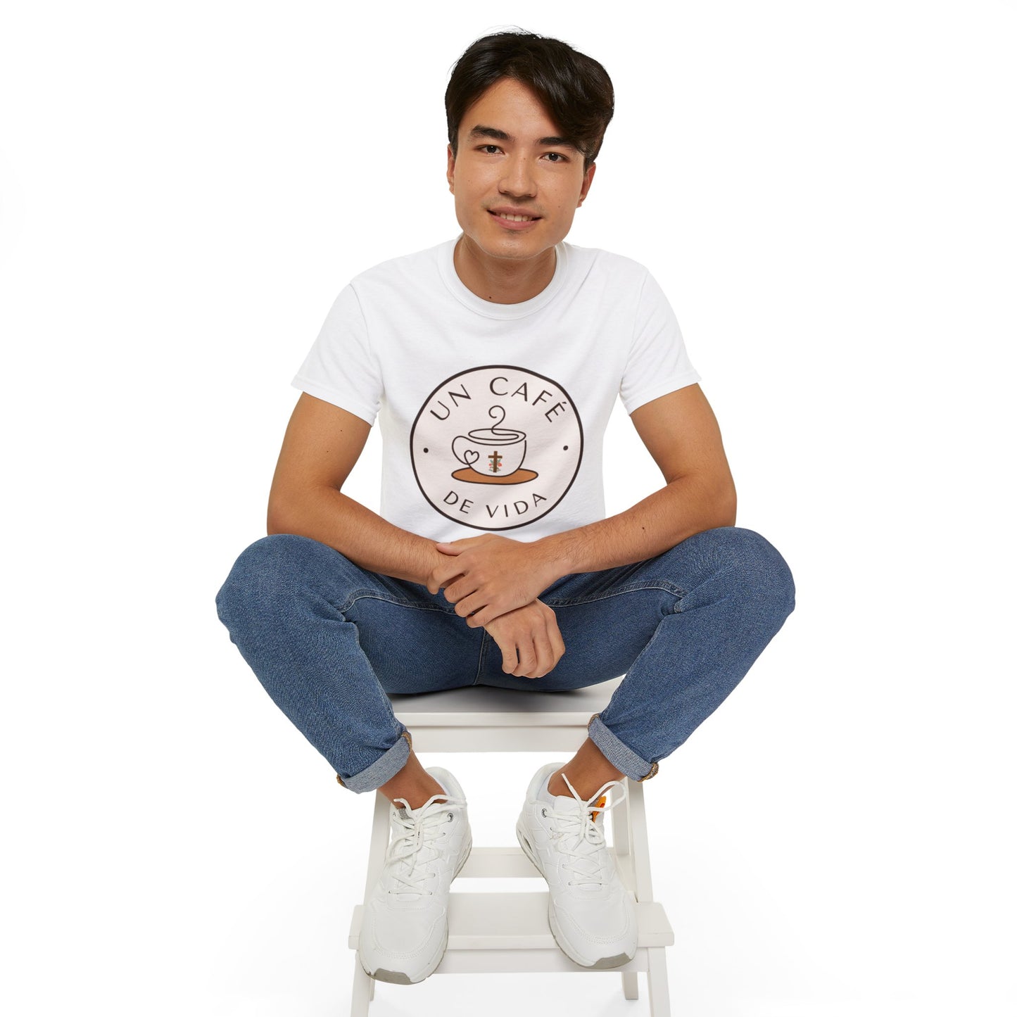 'Un Café De Vida' Coffee Lover's T-Shirt