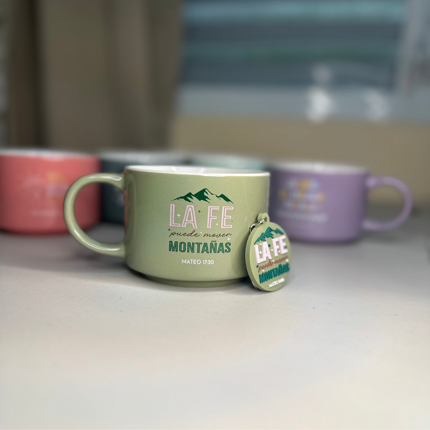 Tazas Colección Primor 12onz con llavero