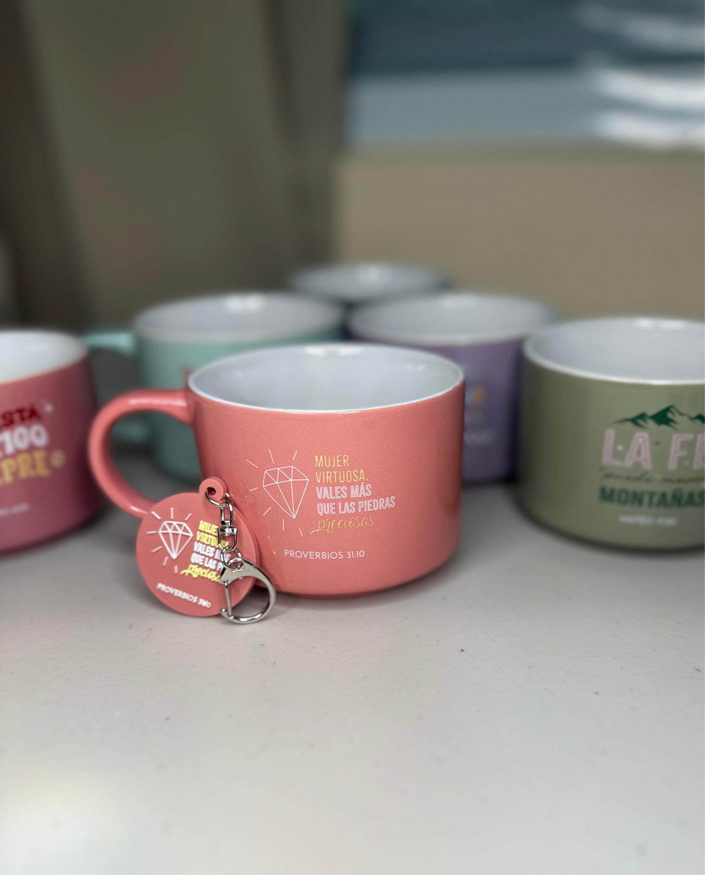 Tazas Colección Primor 12onz con llavero
